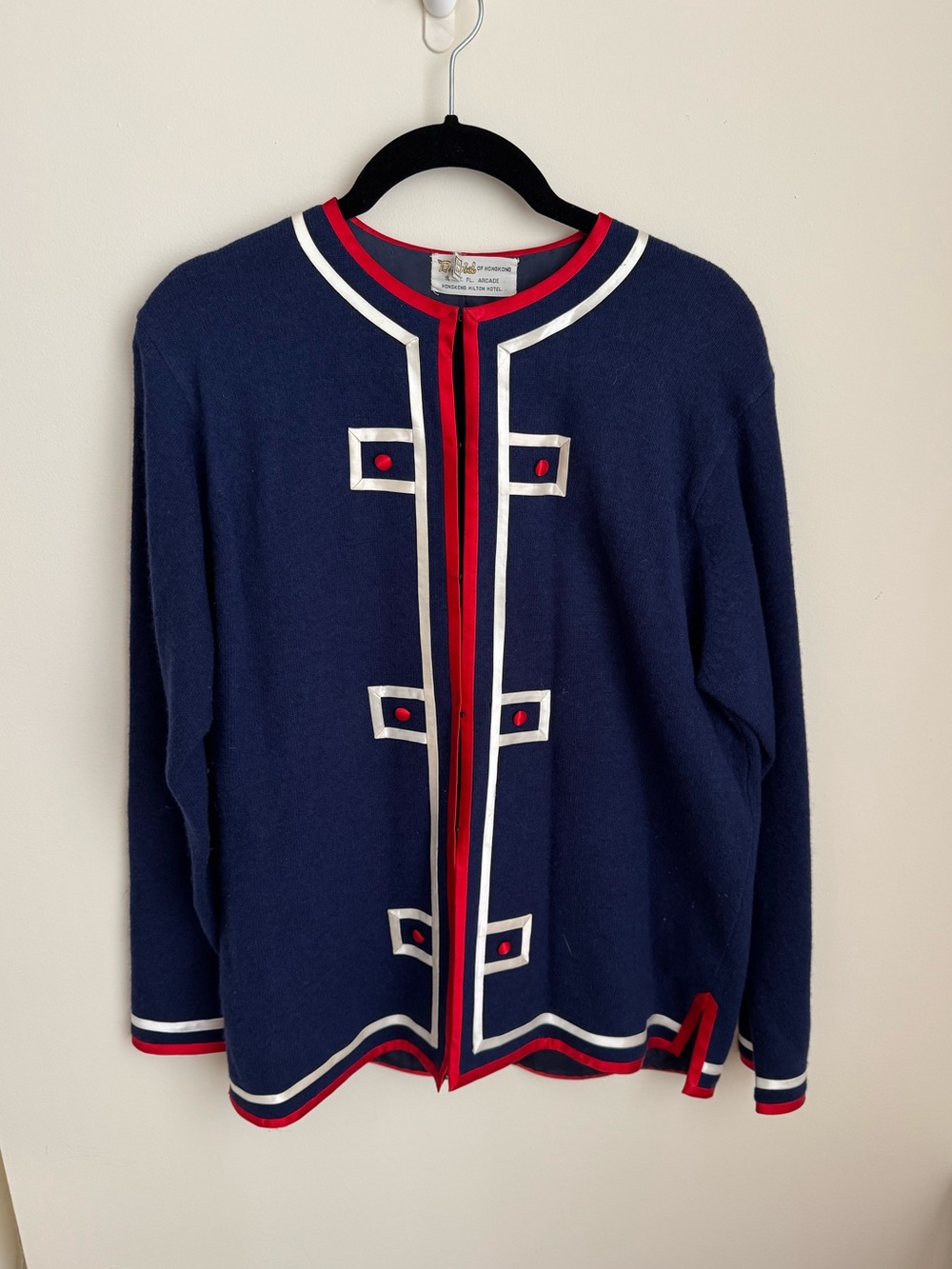 David’s Of Hong Kong Vintage Navy Sweater, Size 44 (US 12/14)